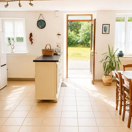 La Longere Des Chats Maison Au Calme Et Au Frais En Campagne 2-6 Pers Saint-Clementin